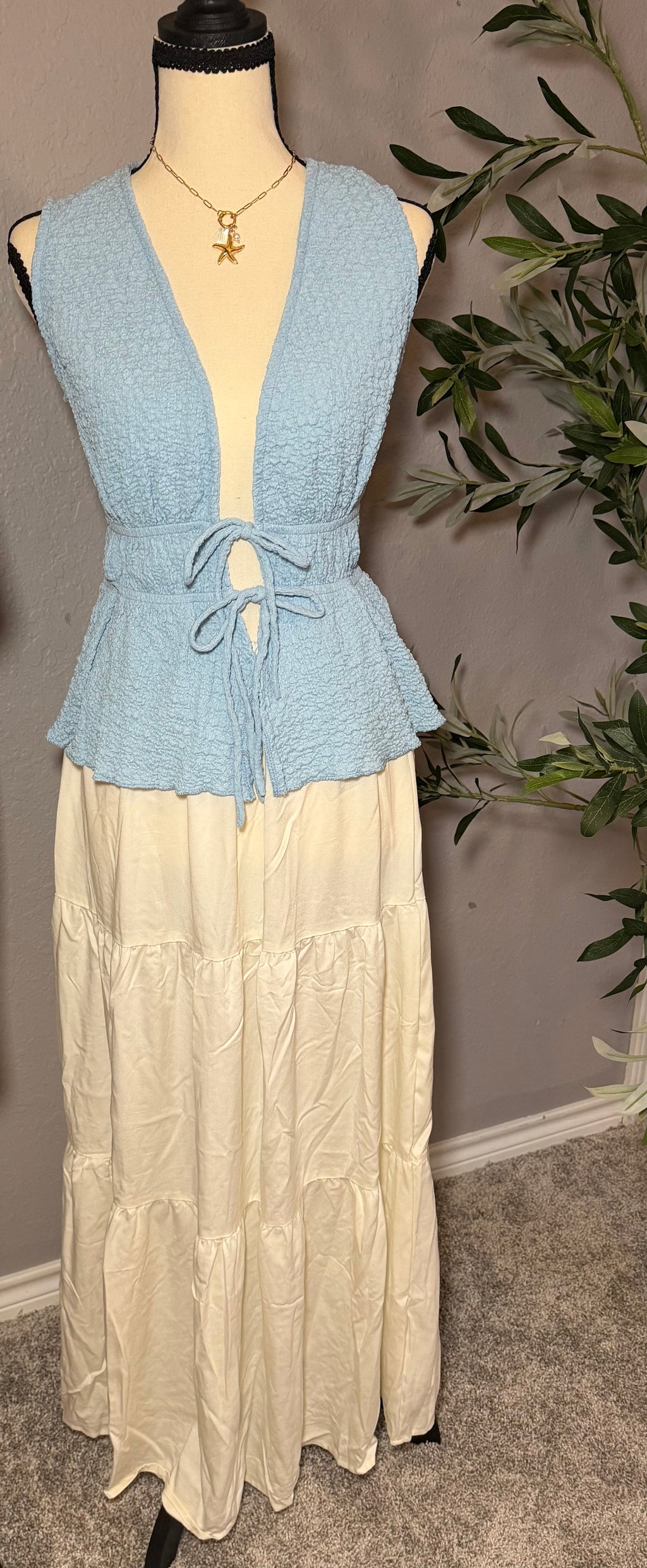 The Shoreline Top