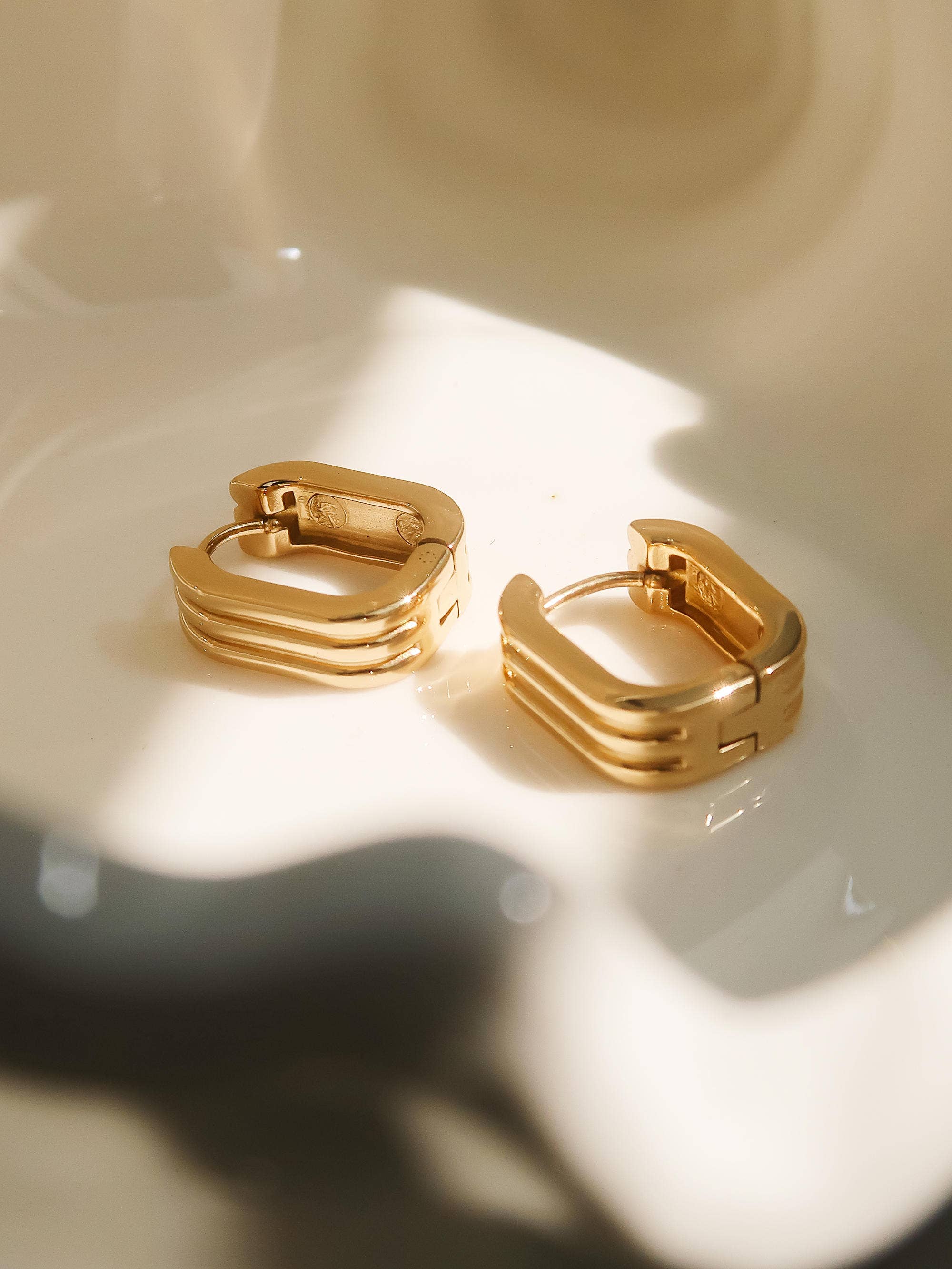 The Essential Hoops